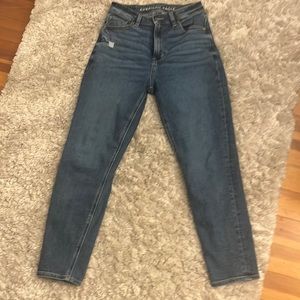 American eagle mom jean